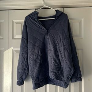 Old Navy quilted sweatshirt with hood
